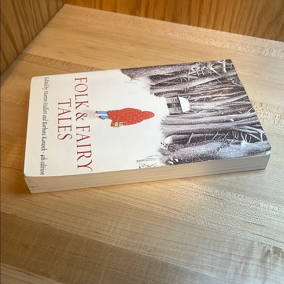 Folk & Fairy Tales, Edited by Martin Hallett and Barbara Karasek 4th Edition - Picture 6 of 7